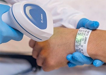 Patient ID wristband being scanned